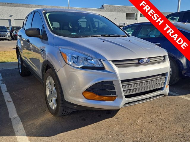 2016 Ford Escape S