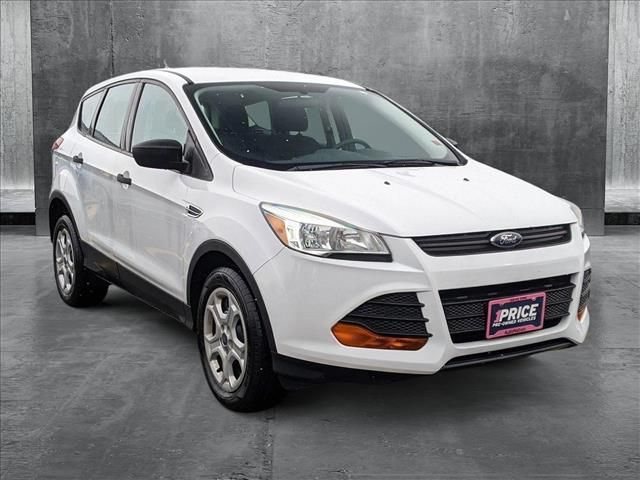 2016 Ford Escape S