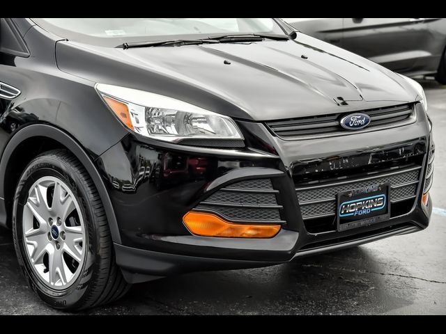 2016 Ford Escape S