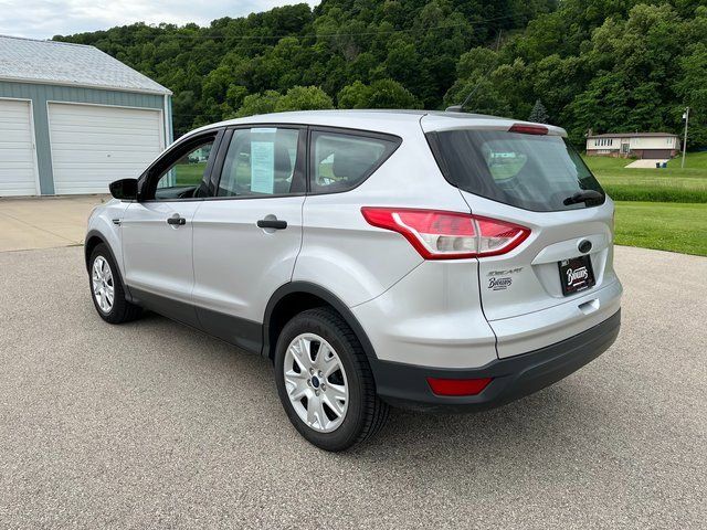 2016 Ford Escape S