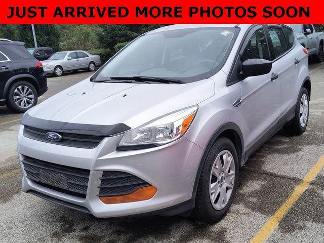 2016 Ford Escape S