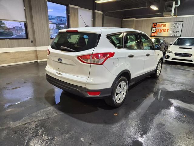 2016 Ford Escape S