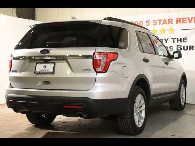 2016 Ford Explorer Base