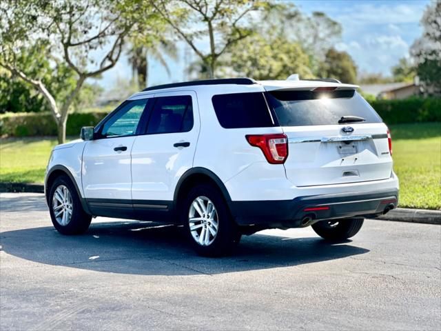2016 Ford Explorer Base