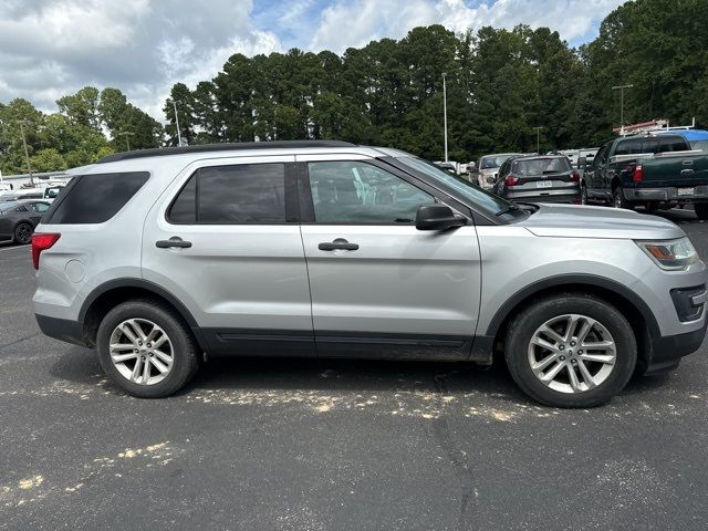 2016 Ford Explorer Base