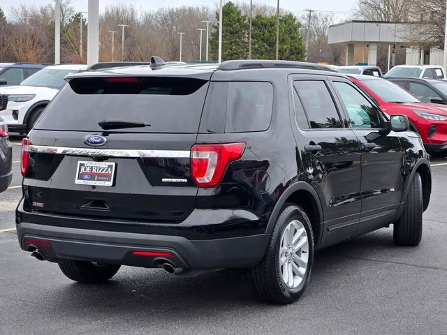 2016 Ford Explorer Base
