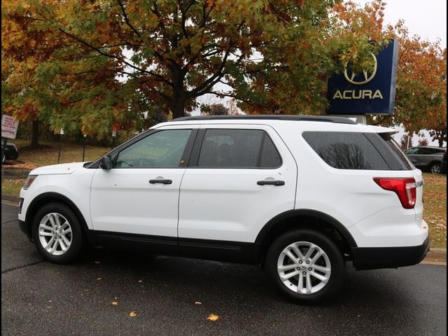 2016 Ford Explorer Base