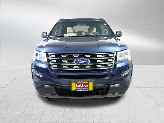 2016 Ford Explorer Base