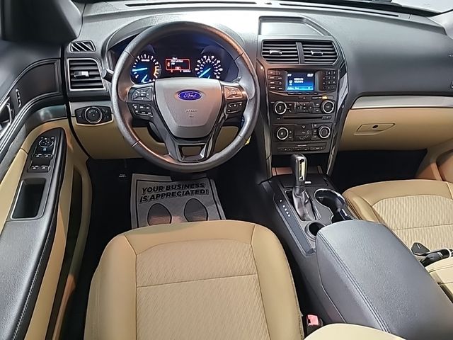 2016 Ford Explorer Base