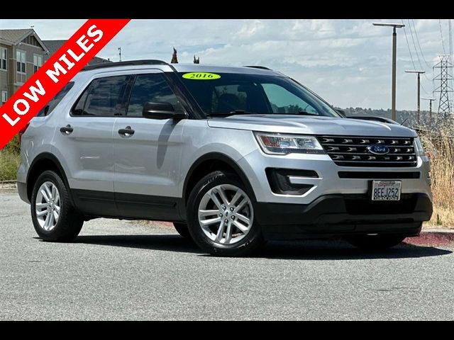 2016 Ford Explorer Base