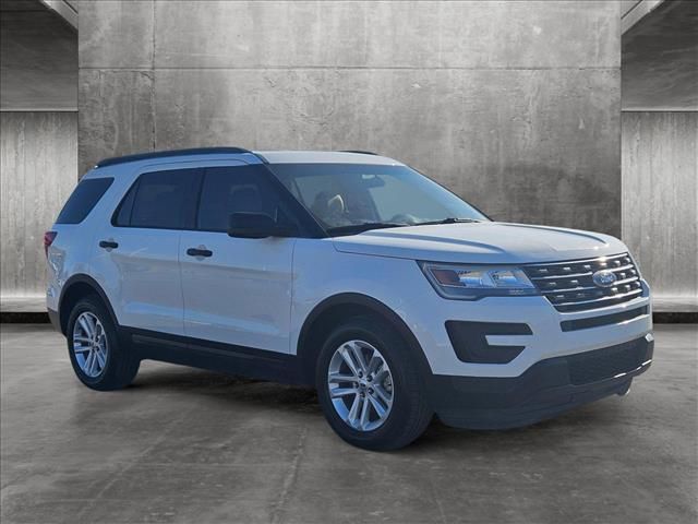 2016 Ford Explorer Base