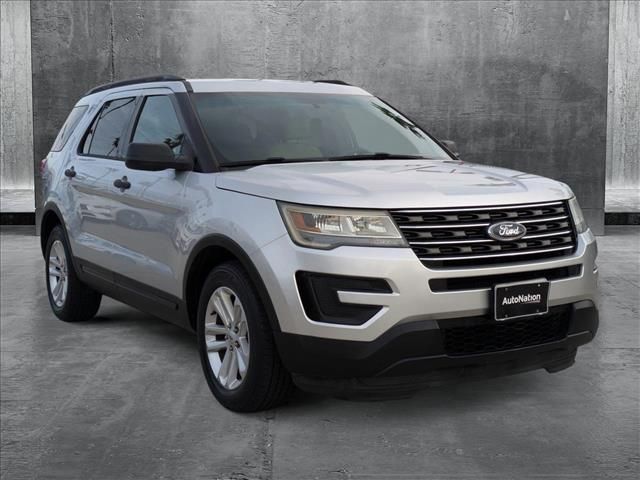 2016 Ford Explorer Base