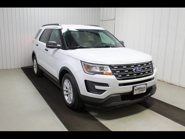 2016 Ford Explorer Base