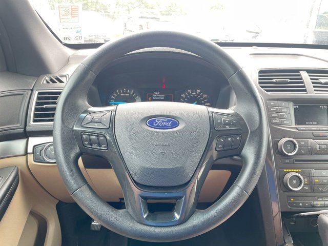 2016 Ford Explorer Base