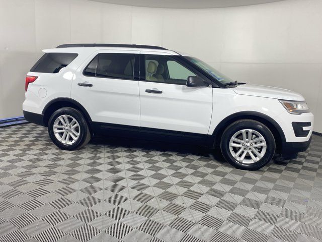 2016 Ford Explorer Base