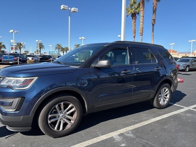 2016 Ford Explorer Base