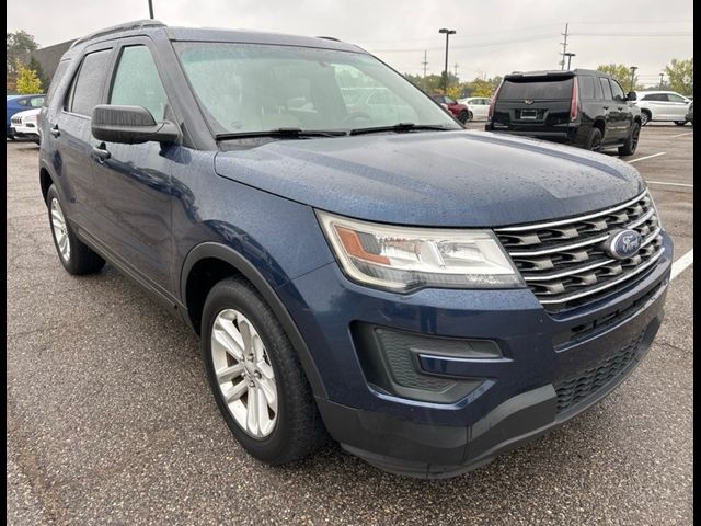 2016 Ford Explorer Base