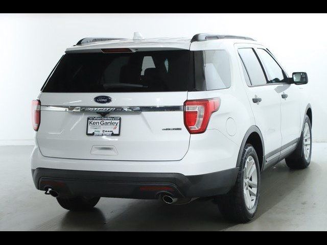2016 Ford Explorer Base