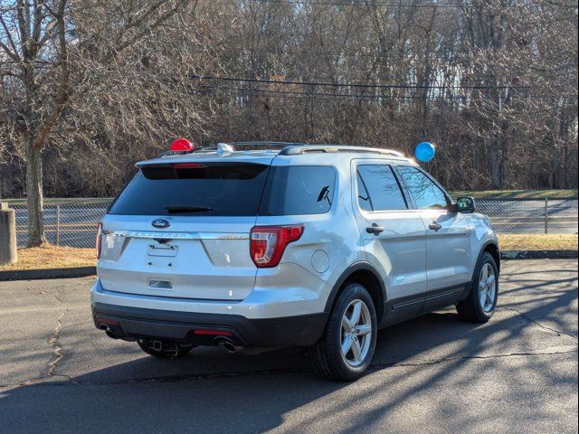 2016 Ford Explorer Base