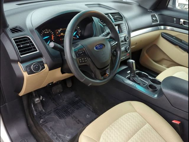 2016 Ford Explorer Base