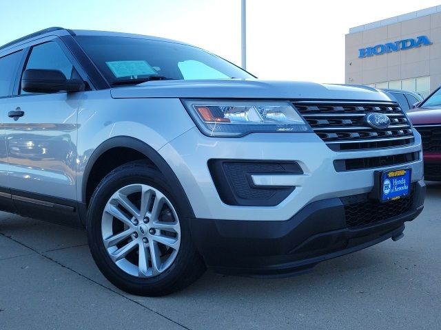 2016 Ford Explorer Base