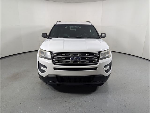 2016 Ford Explorer Base