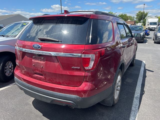 2016 Ford Explorer Base