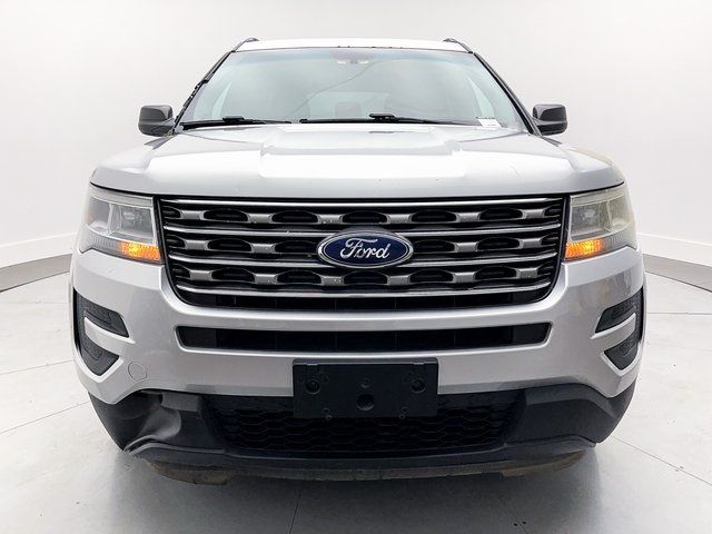 2016 Ford Explorer Base