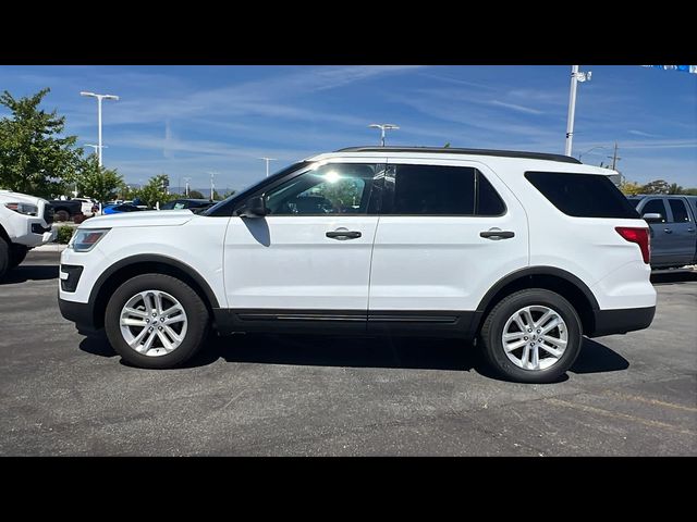 2016 Ford Explorer Base