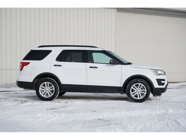 2016 Ford Explorer Base