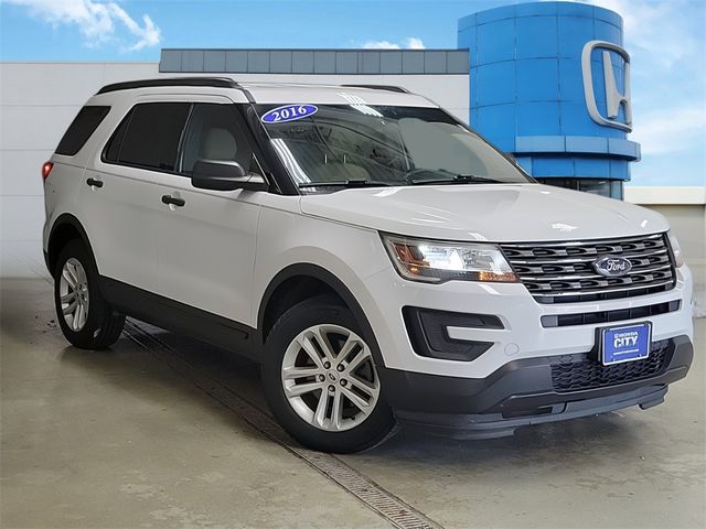 2016 Ford Explorer Base