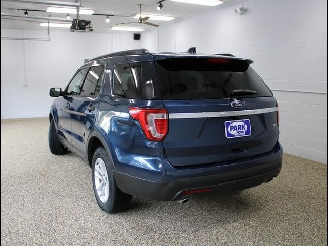 2016 Ford Explorer Base