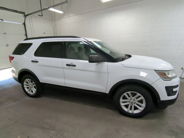 2016 Ford Explorer Base