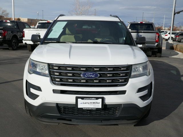 2016 Ford Explorer Base