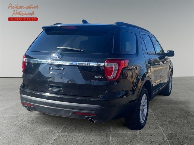 2016 Ford Explorer Base