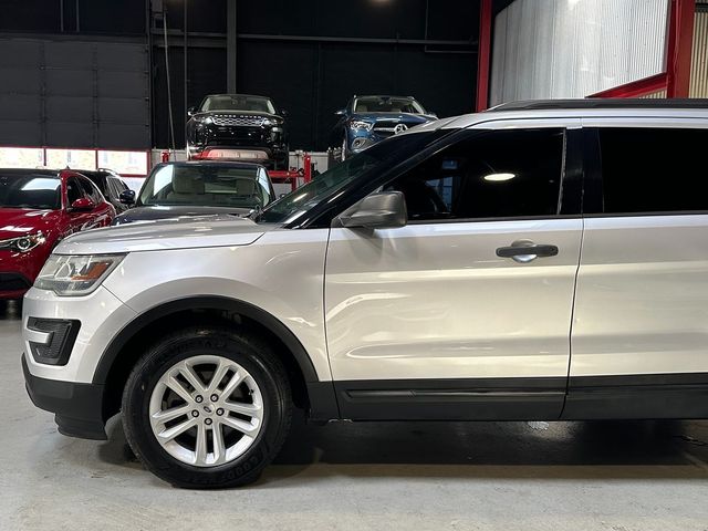 2016 Ford Explorer Base