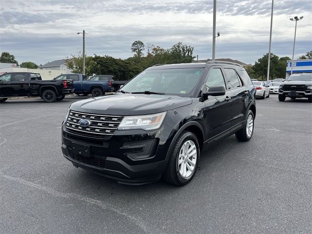 2016 Ford Explorer Base