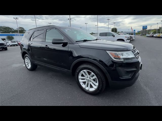 2016 Ford Explorer Base