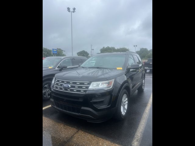 2016 Ford Explorer Base