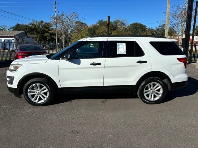 2016 Ford Explorer Base