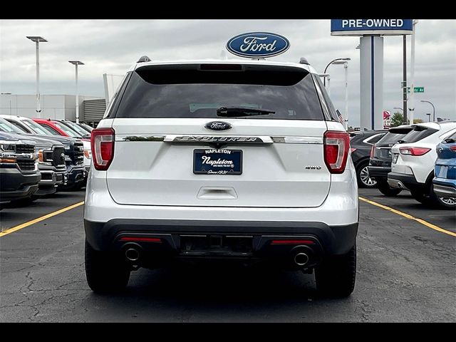 2016 Ford Explorer Base