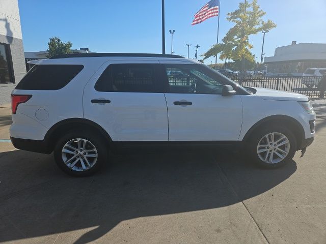 2016 Ford Explorer Base