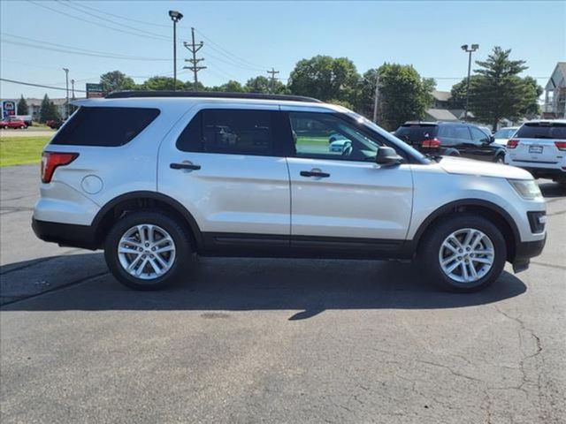 2016 Ford Explorer Base