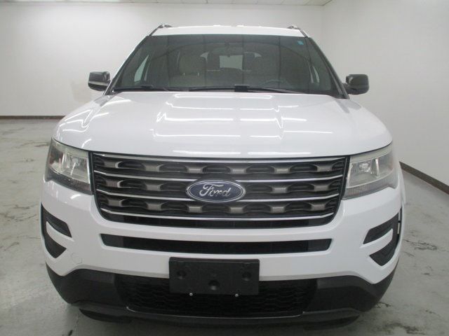 2016 Ford Explorer Base