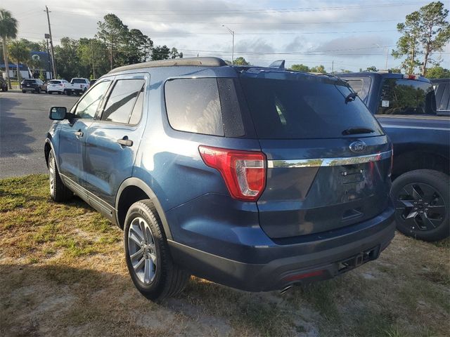 2016 Ford Explorer Base