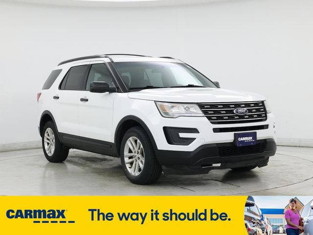 2016 Ford Explorer Base