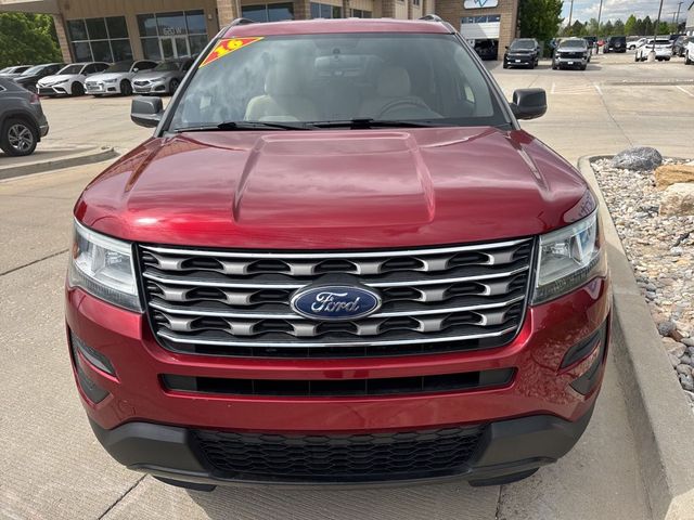 2016 Ford Explorer Base