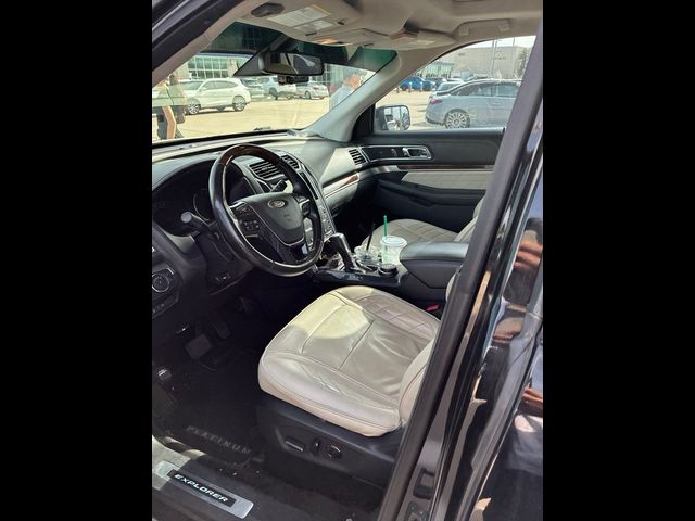 2016 Ford Explorer Platinum