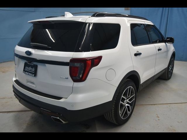 2016 Ford Explorer Sport