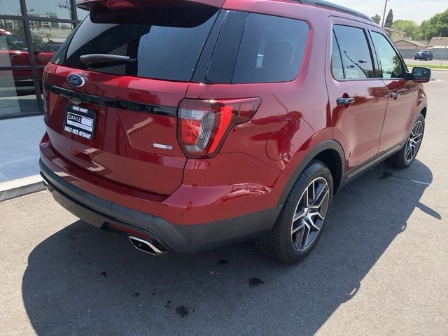 2016 Ford Explorer Sport